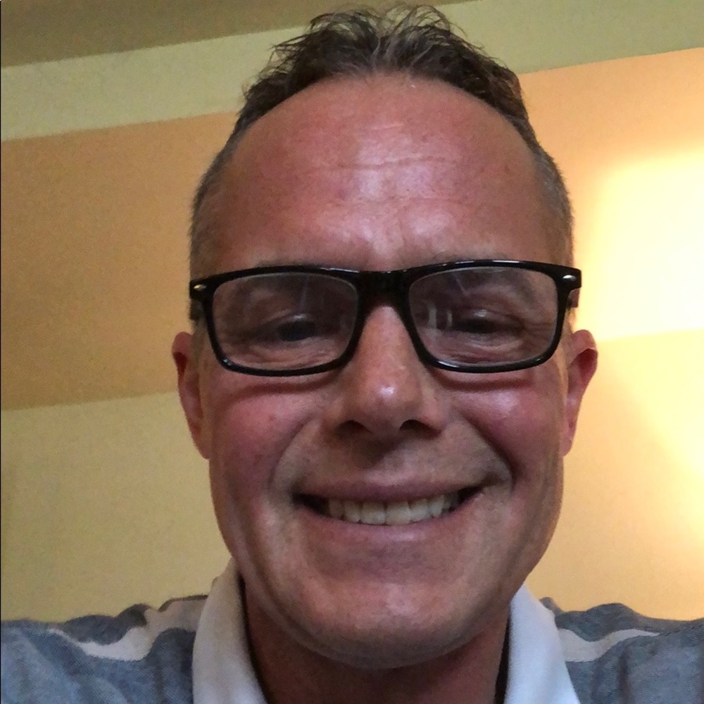 Meet your Posher, Douglas f